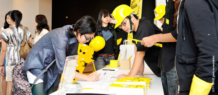 都市酵母2009遍地開花開幕記者會, city yeast balossom, 黃色椅子計畫, 市井執人研究室, 水越設計策劃執行